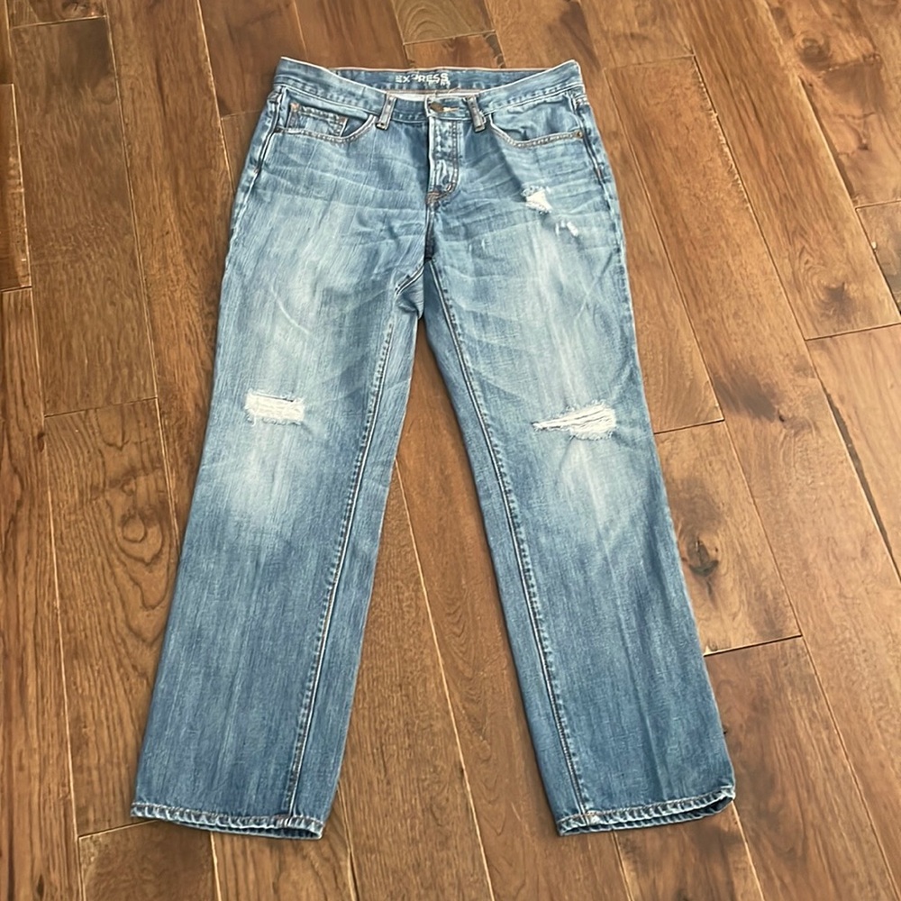 Express Blue Jeans High Rise straight leg Size 6 100% Cotton